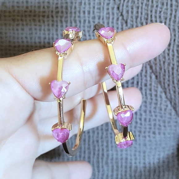Betsey Johnson Jewelry - Betsey Johnson Faceted Lilac Heart💜 Hoop Earrings